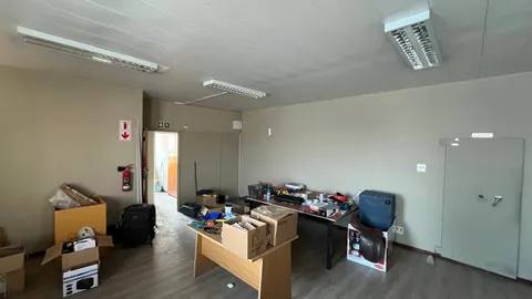 6 Neutron Road, Chloorkop